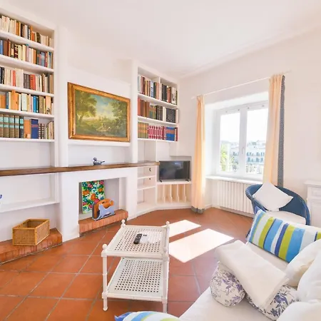 Casa Romano, Centro Di Forio, Ischia Форио